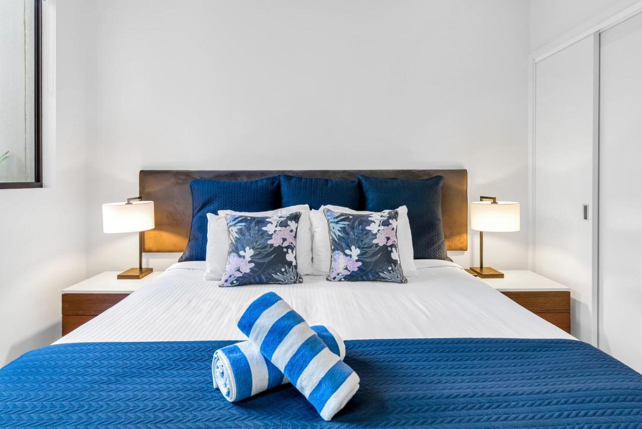 Elysium Private Apartments Triton By The Sea Palm Cove Extérieur photo